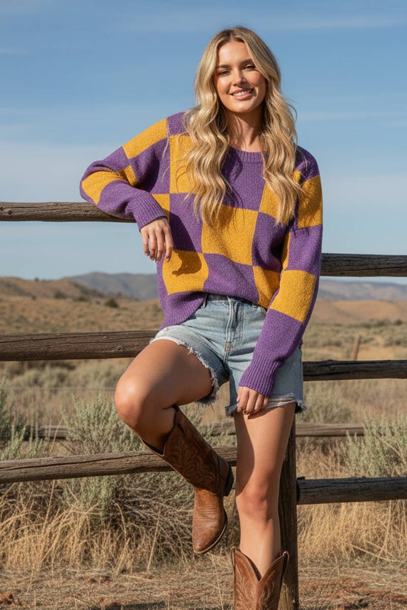 CHECKER SWEATER