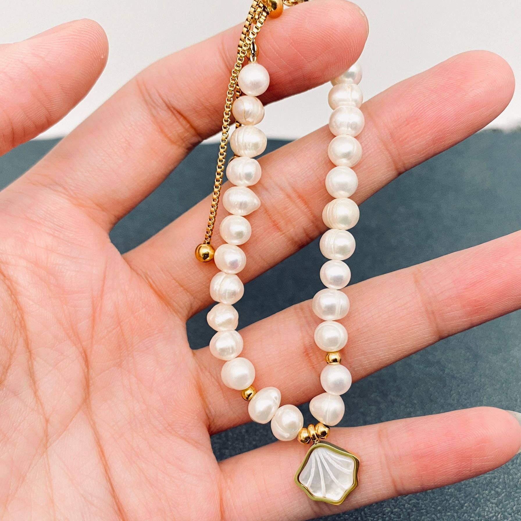 18K Gold Plated Shell Charm Pearl Beaded Bracelet