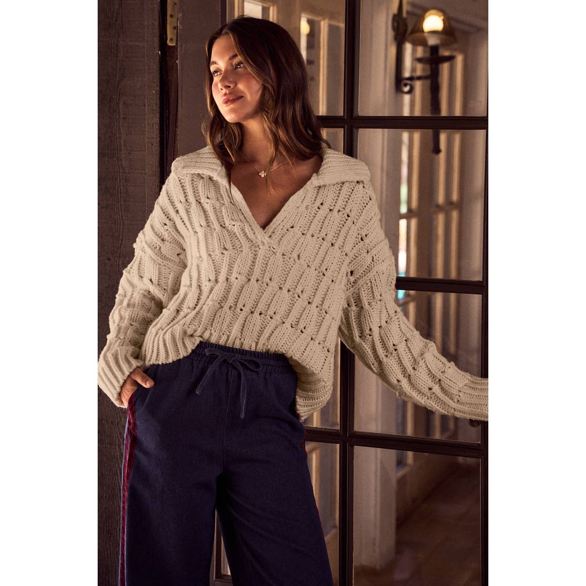 COZY TEXTURED COLLARED SWEATER TOP
