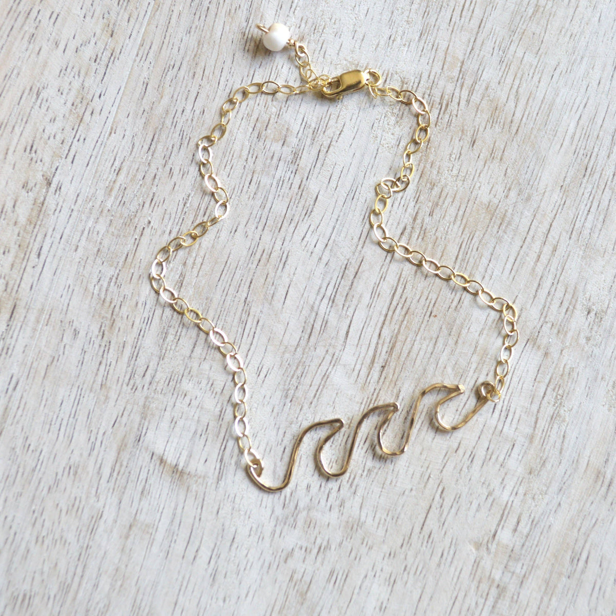 Triple Ocean Wave Anklet in Gold
