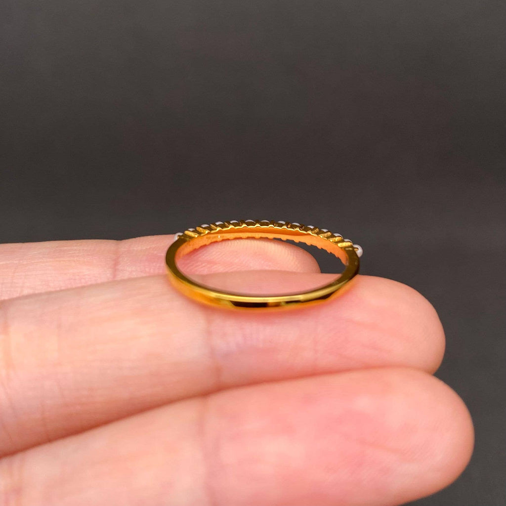 Small Pearl Inlaid 18K Gold Plated Stainless Steel Ring -FGS