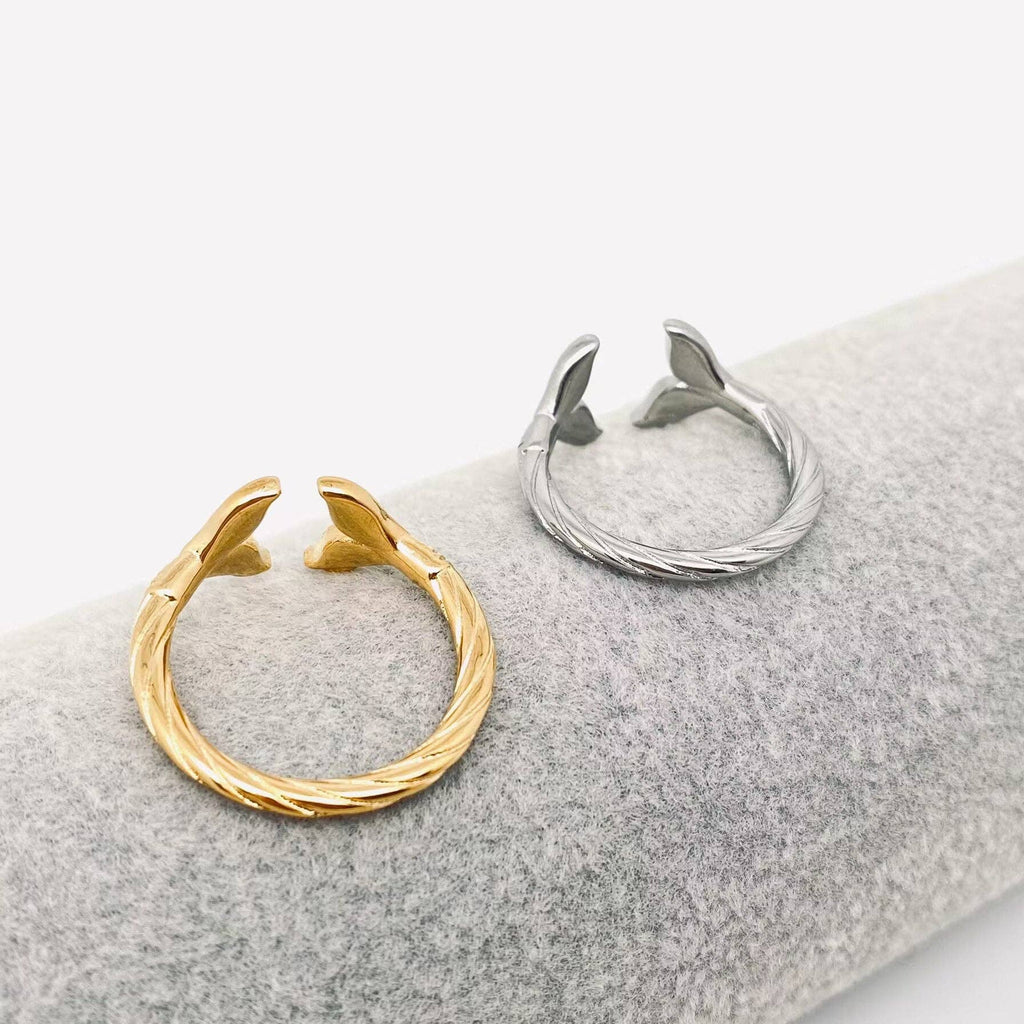 Inlaid Shell Fishtail Stainless Steel Ring