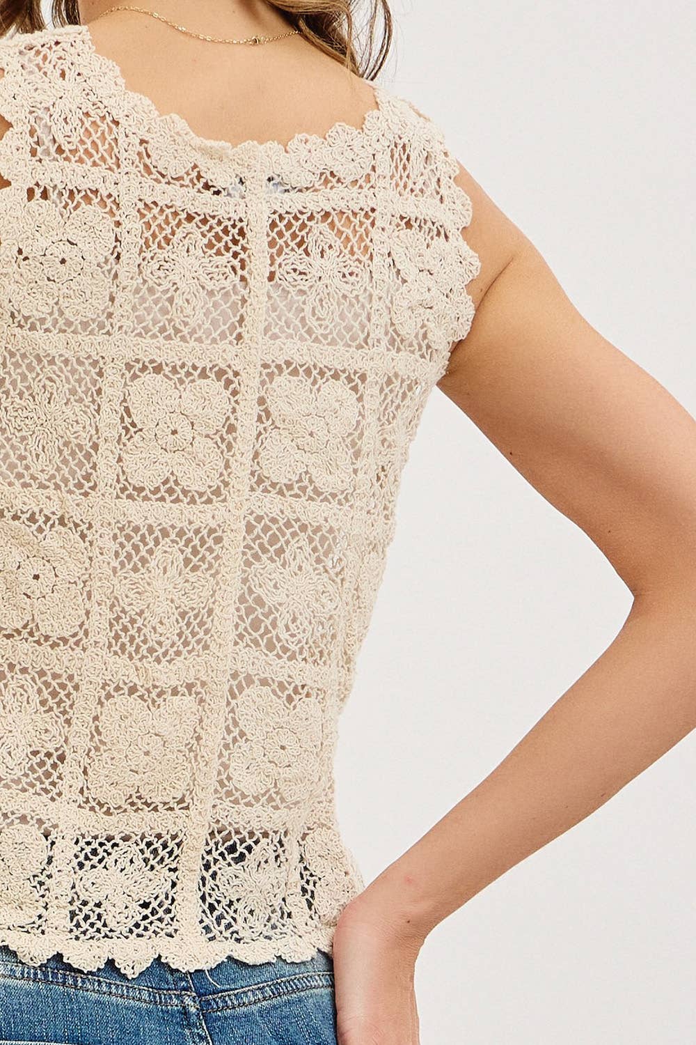 CROCHET LACE TOP