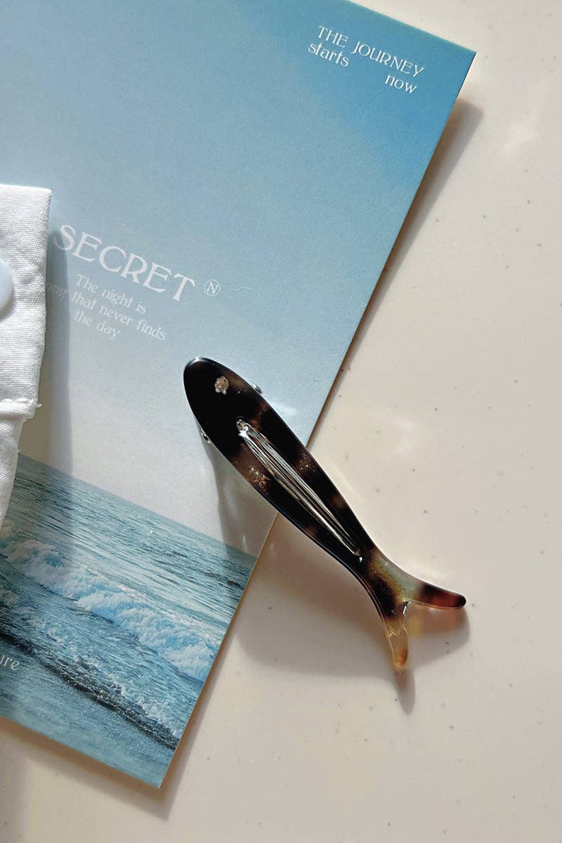 Fish-Shaped Hair Clip