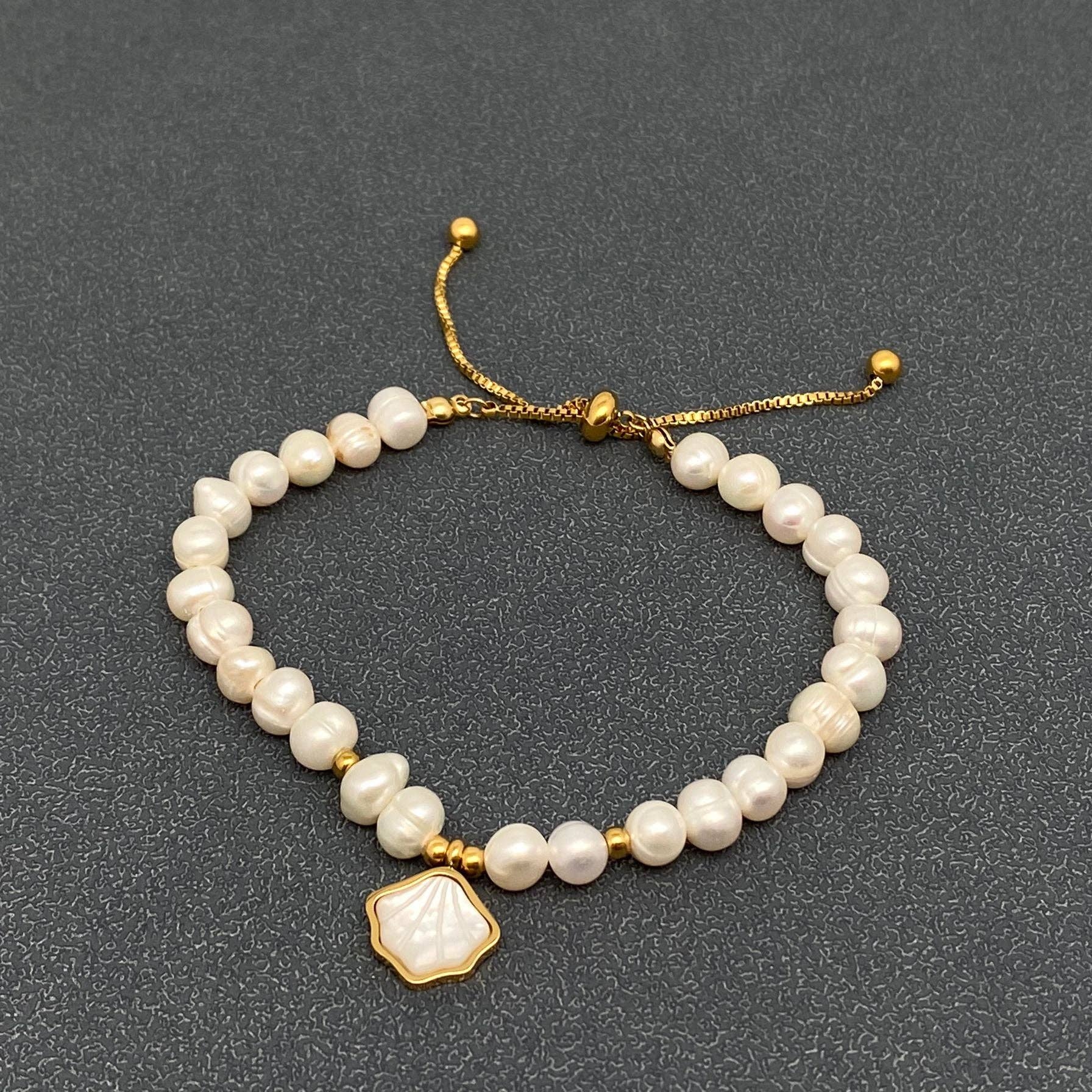 18K Gold Plated Shell Charm Pearl Beaded Bracelet