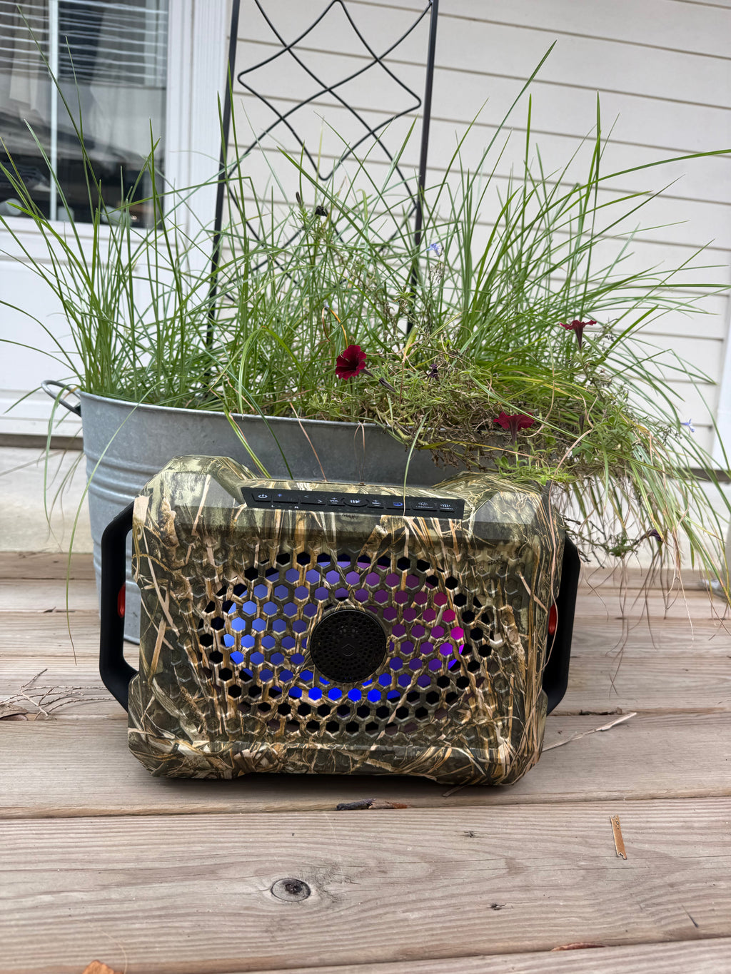 The DEFENDER Realtree Max-7